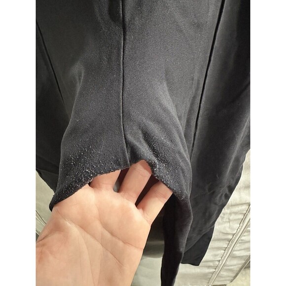 Athleta Eastbound Straight Leg Pant Black Size 14 Pleated Stretchy Pockets Zip - Picture 6 of 7